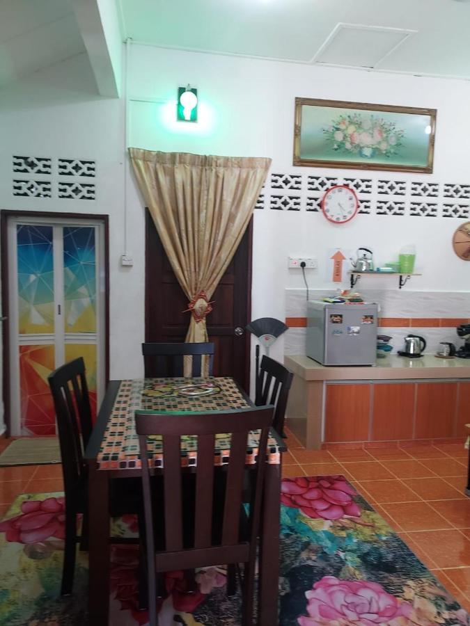 Room 345 Kota Bharu Eksteriør billede