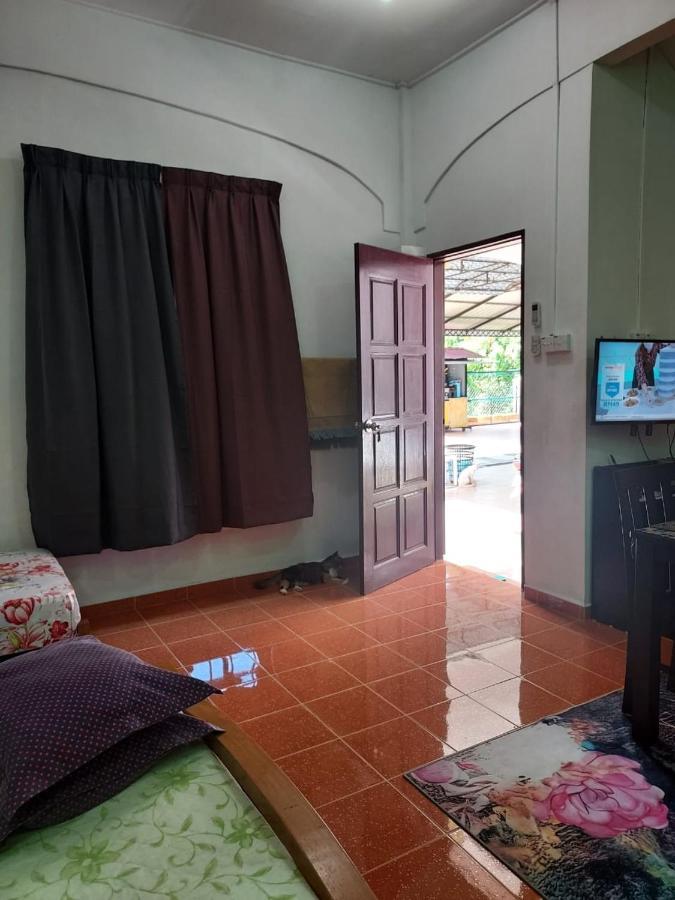 Room 345 Kota Bharu Eksteriør billede